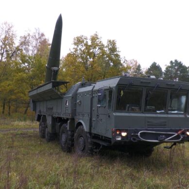 В Калининградской области соревнуются расчёты оперативно-тактических ракетных комплексов «Искандер»