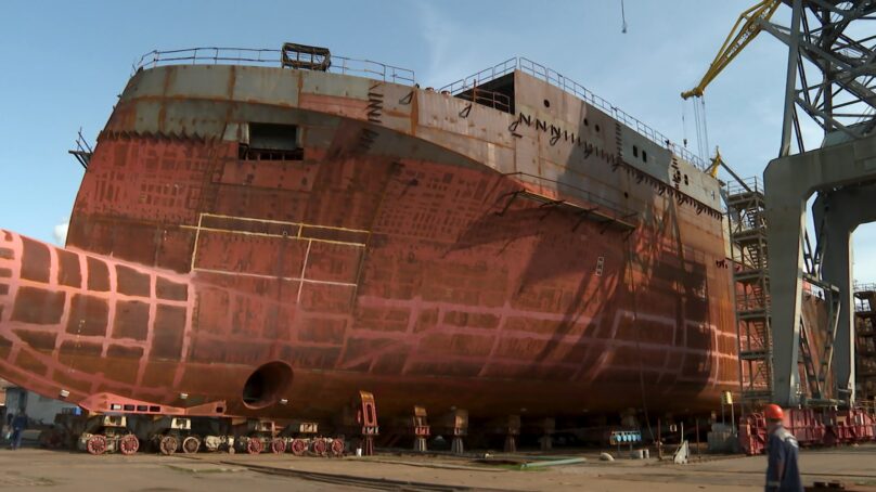Для судостроительного завода «Янтарь» планируется построить новый ремонтный плавучий док