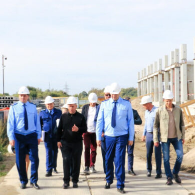 Прокурор Калининградской области проверил ход строительства новых школ в Гурьевском округе
