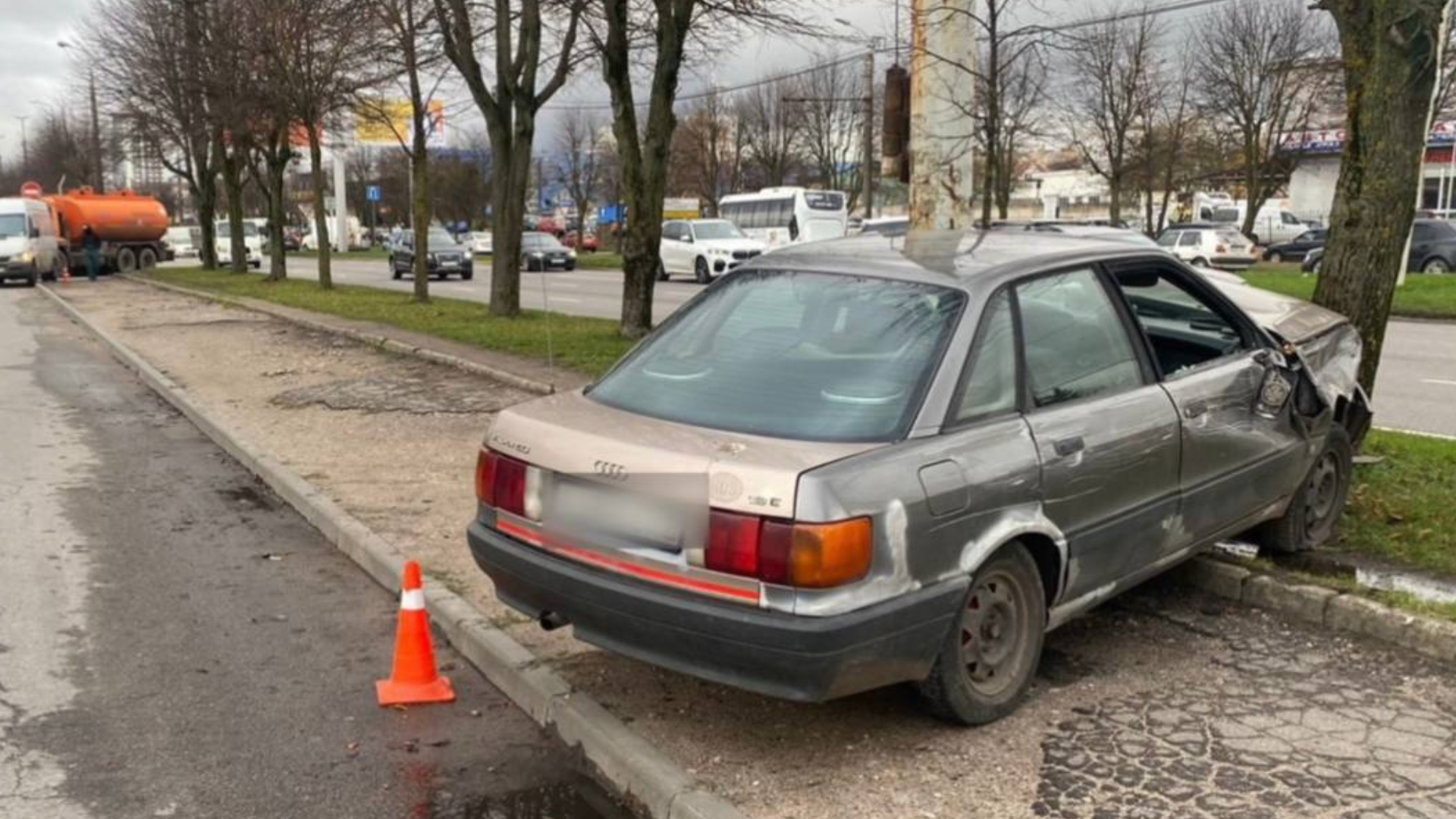 В Калининграде на Московском водитель Audi не уступил дорогу и устроил  серьёзное ДТП — Вести-Калининград