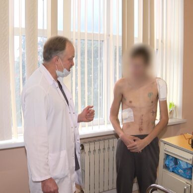 В Калининграде врачи спасли жизни сразу двум участникам серьезного ДТП под Правдинском
