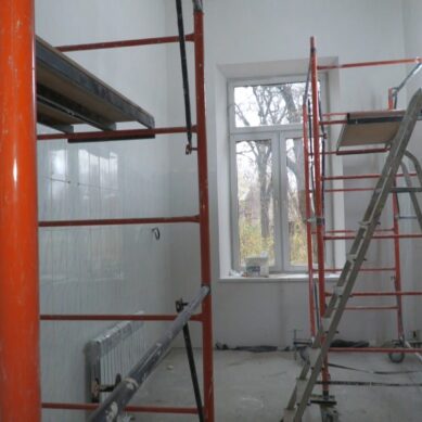 В Черняховской инфекционной больнице продолжается ремонт внутренних помещений