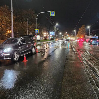 В Центральном районе Калининграда водитель за рулем «Мерседеса» сбил пешехода