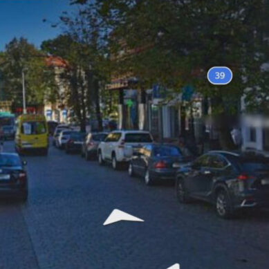 В Калининграде у «Зари» с 7 по 9 ноября будет ограничена парковка машин