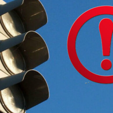 7 ноября энергетики планируют отключить светофор на перекрёстке Балтийского шоссе – ул. Карташева