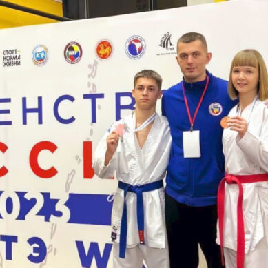 Калининградские бойцы завоевали три бронзовые медали первенства России по олимпийскому карате