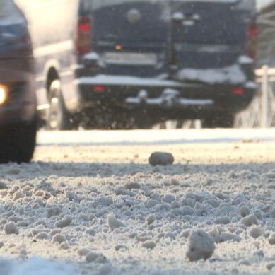 Прокуратура проверяет, как убирают калининградские дороги от снега