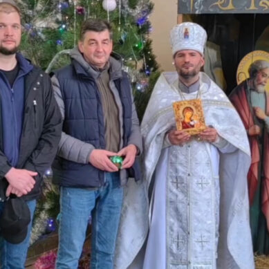 Калининградская область подарила Херсонской Казанскую икону Божьей Матери