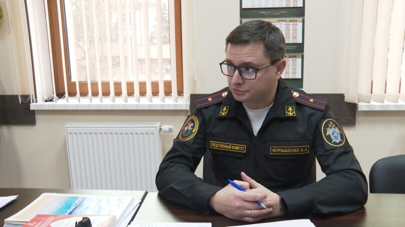Военный следователь оказал первую помощь гостье из Москвы, когда та упала в Светлогорске и сильно ударилась