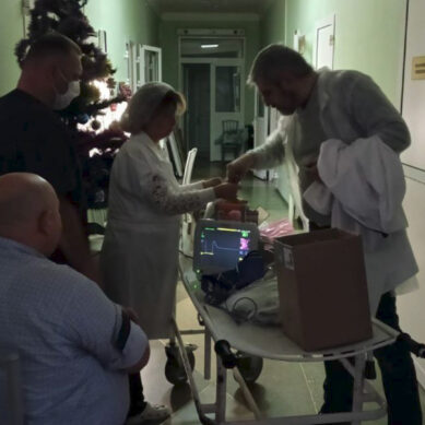 Из Калининградской области передали 10 мониторов для реанимационного отделения Республиканского травматологического центра Донецка