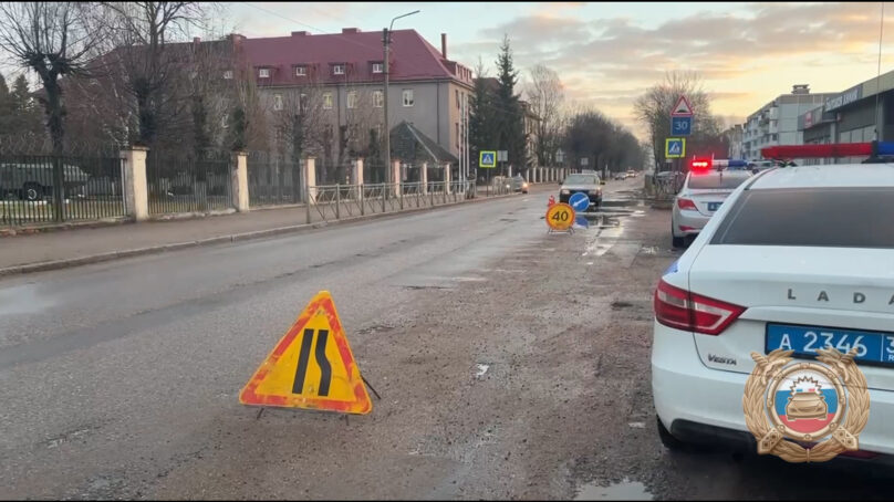 В Черняховске водитель Audi сбил двух пешеходов