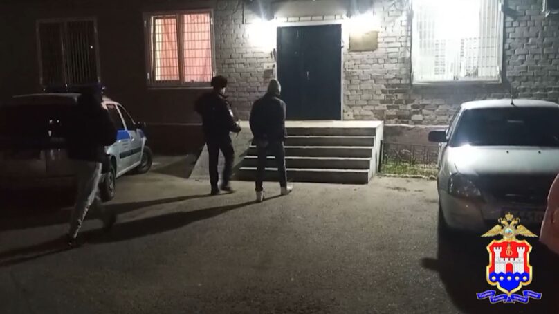 Сотрудники полиции в Калининграде задержали закладчика