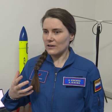 Единственная девушка в отряде космонавтов. Анна Кикина встретилась с ребятами из Школы будущего