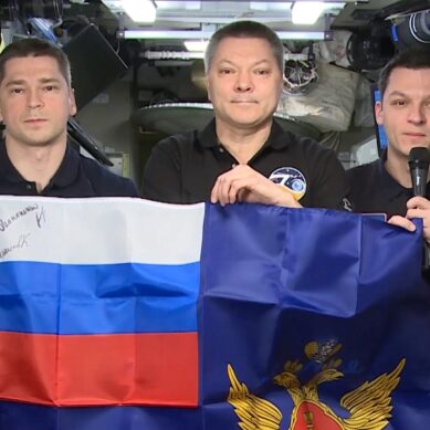 Сотрудников ФСИН поздравили с профессиональным праздником из космоса и Кремля