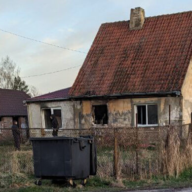 В Славске при пожаре в частном доме погиб 18-летний парень
