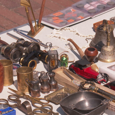 Калининградские коллекционеры направили обращение в мэрию с просьбой оставить за ними место торговли в самом центре города