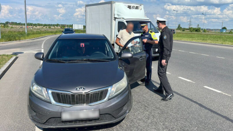 В Калининграде продолжается постановка на воинский учет бывших мигрантов
