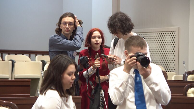 Помочь исправить проблемы с демографической ситуацией в Калининградской области предложили студентам российских вузов
