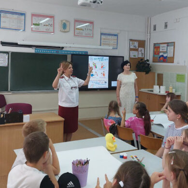 Главный государственный санитарный врач по Калининградской области провела открытый урок для ребят в лагере