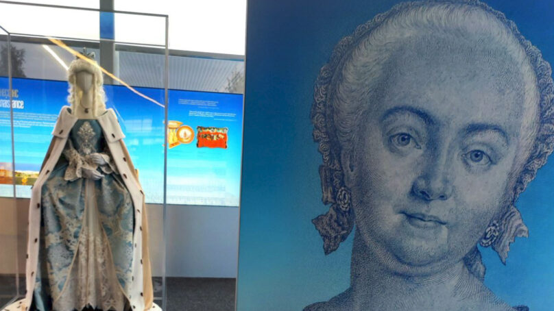 В аэропорту «Храброво» открылся выставочный проект «Вы помните, чья я дочь…», посвященный императрице Елизавете Петровне