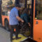 В автобусе № 33 проверили возможности посадки инвалидов, передвигающихся на кресло-колясках