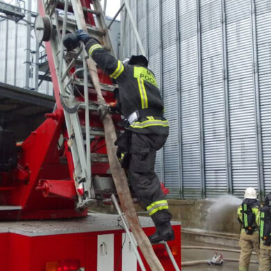 В Гусеве на комбикормовом заводе прошли учения пожарных