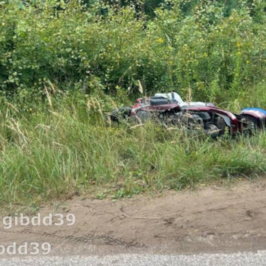 В Светлом опрокинулся в кювет и скончался 72-летний водитель скутера