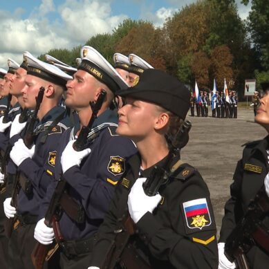 В Балтийском высшем военно-морском училище имени адмирала Федора Ушакова прошла торжественная присяга