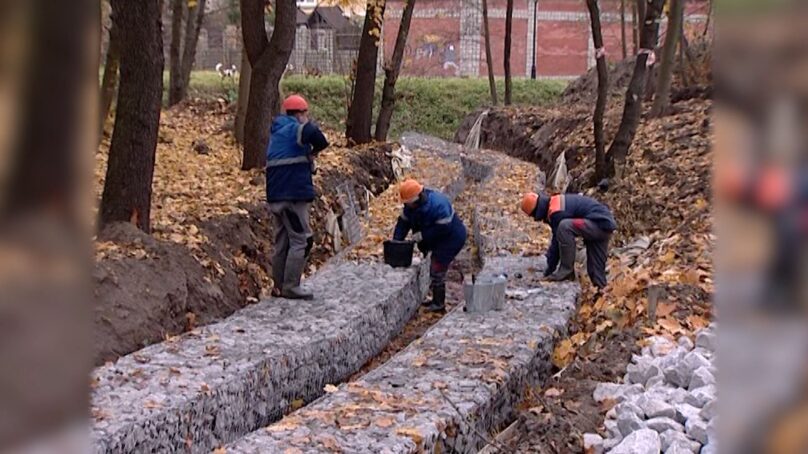 Завершить благоустройство парка им. Макса Ашманна должны в первой половине октября