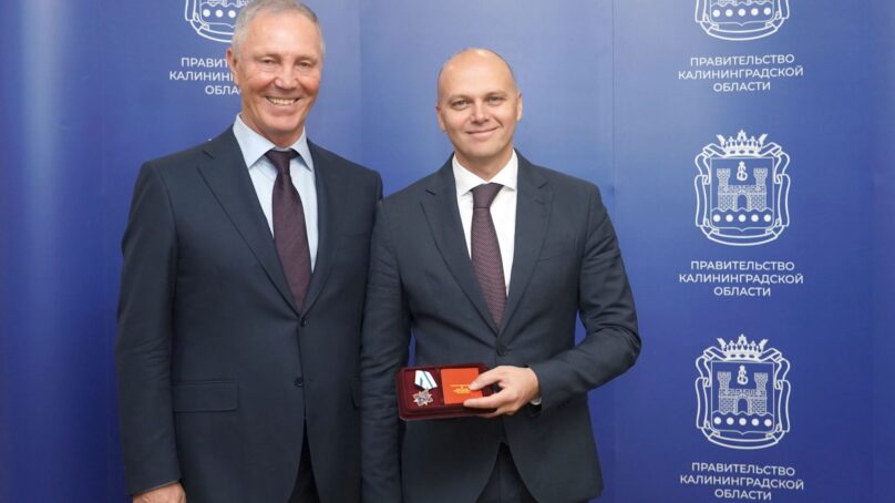 Алексей Беспрозванных и глава Херсонской области обсудили восстановление образовательных учреждений подшефных Калининграду муниципалитетов