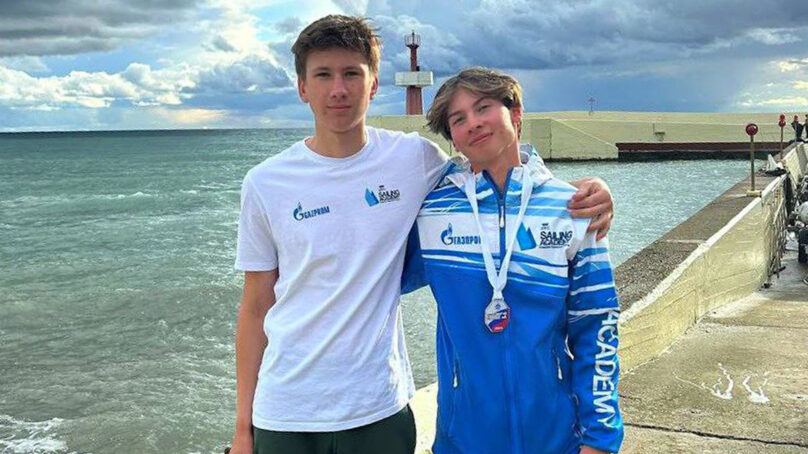 Золото чемпионата России: калининградский яхтсмен вернулся с высшей наградой