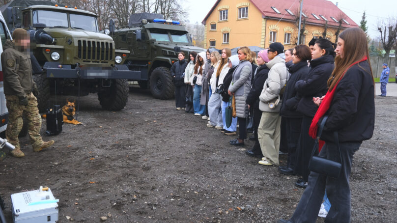 В пункте дислокации спецподразделений калининградской Росгвардии состоялся день открытых дверей для школьников и студентов