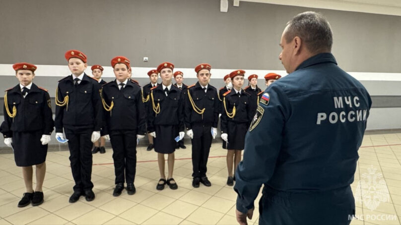 В Железнодорожном открылся кадетский класс МЧС России