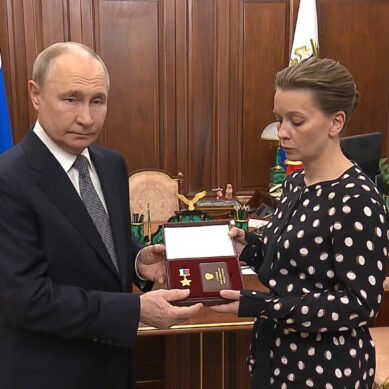 Владимир Путин сегодня встретился с вдовой Героя России Сергея Чебнёва