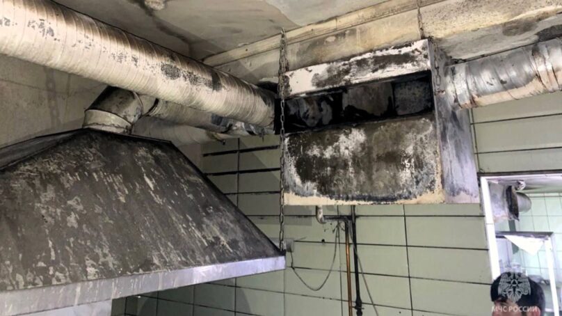 В Калининграде в кафе произошло возгорание жировых отложений в вытяжке