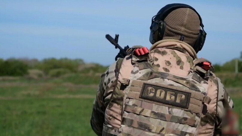 Калининградские росгвардейцы провели тренировочные стрельбы из огнеметов