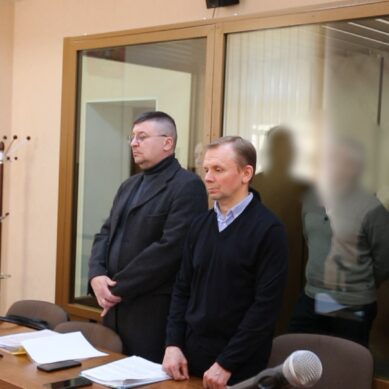 Экс-депутату областной думы Ивану Грибову и его сыну вынесли приговор за незаконное производство и контрабанду сигарет