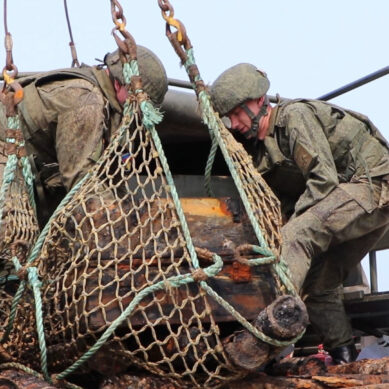 Со дна Балтийского моря поднимают взрывоопасные снаряды, пролежавшие в воде 80 лет