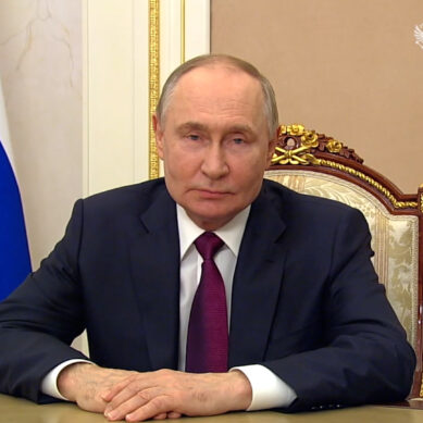 Видеообращение Владимира Путина к выпускникам школ