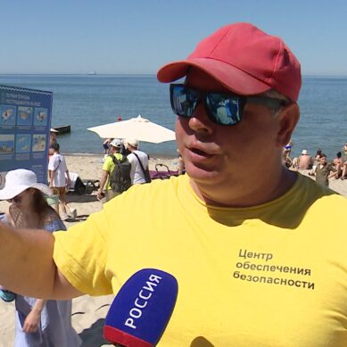 Наша съемочная группа провела жаркий день вместе со спасателями на популярном зеленоградском пляже