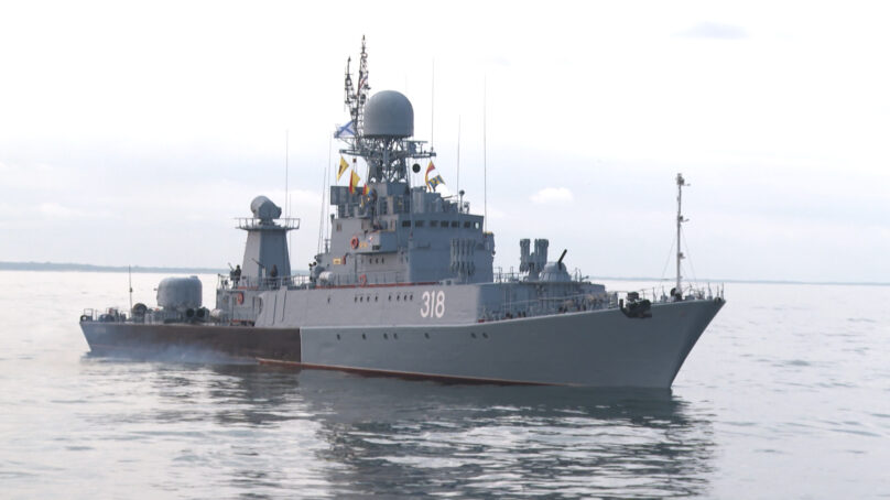 В День Военно-Морского флота в акватории Балтийского моря прошли учения