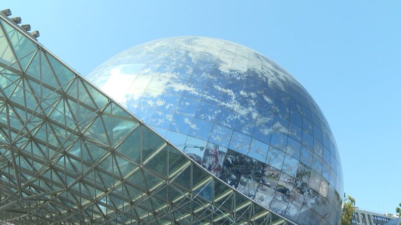 «Планета океан» готова принимать первых гостей