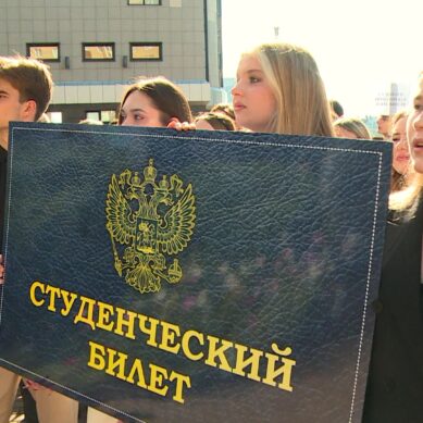 Торжественная встреча первокурсников и преподавателей прошла в Западном филиале Президентской академии