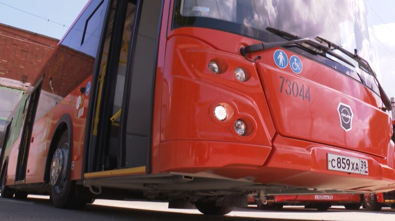 С сегодняшнего дня в Калининграде станет больше автобусов под номером 32
