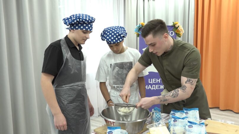 В Центре содействия семейному устройству детей «Надежда» проходят мастер-классы от специалистов международного уровня