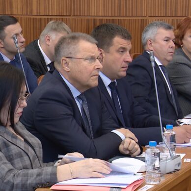 Запретить движение грузовиков по улицам вблизи школ