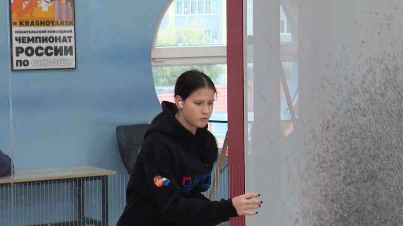 Калининградка Анна Белято и её тренер Александр Шилов готовятся к чемпионату России по сквошу