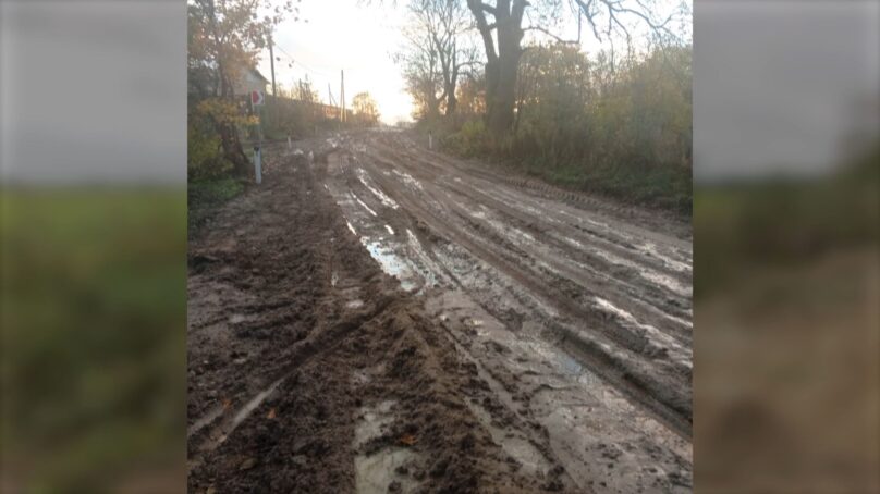 Александр Бастрыкин поручил доложить ему о расследовании уголовного дела по факту нарушения прав жителей посёлка Саранское на качественную дорожную инфраструктуру