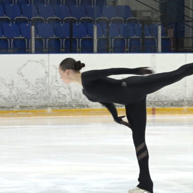 Калининградские мастера фигурного катания опробовали лед образца сезона 2025-2026