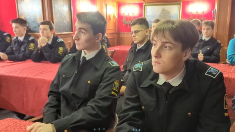 На борту парусника «Крузенштерн» впервые написали географический диктант